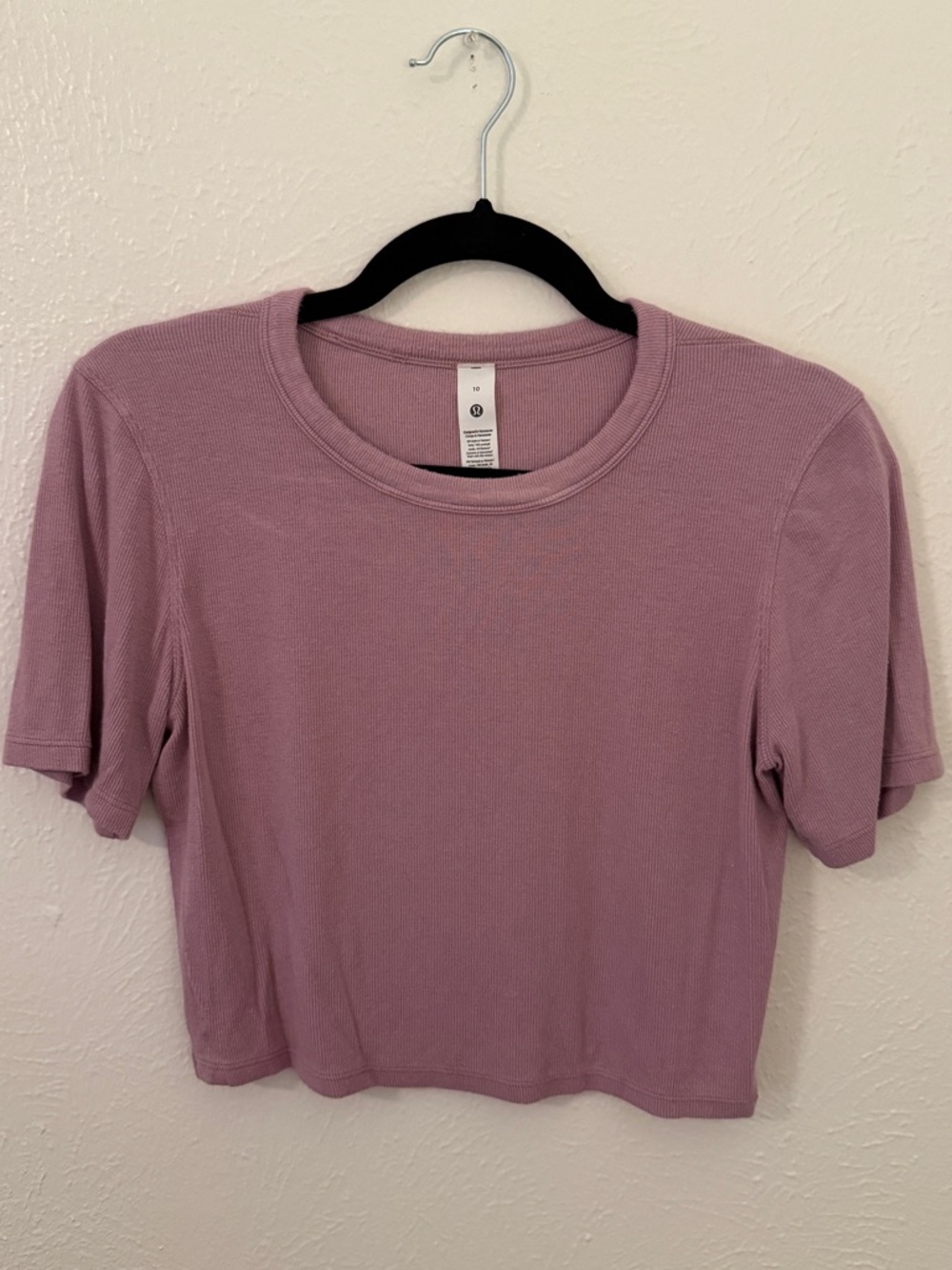 Lululemon Ribbed Short Sleeve Crop Top - Dusty Mauve